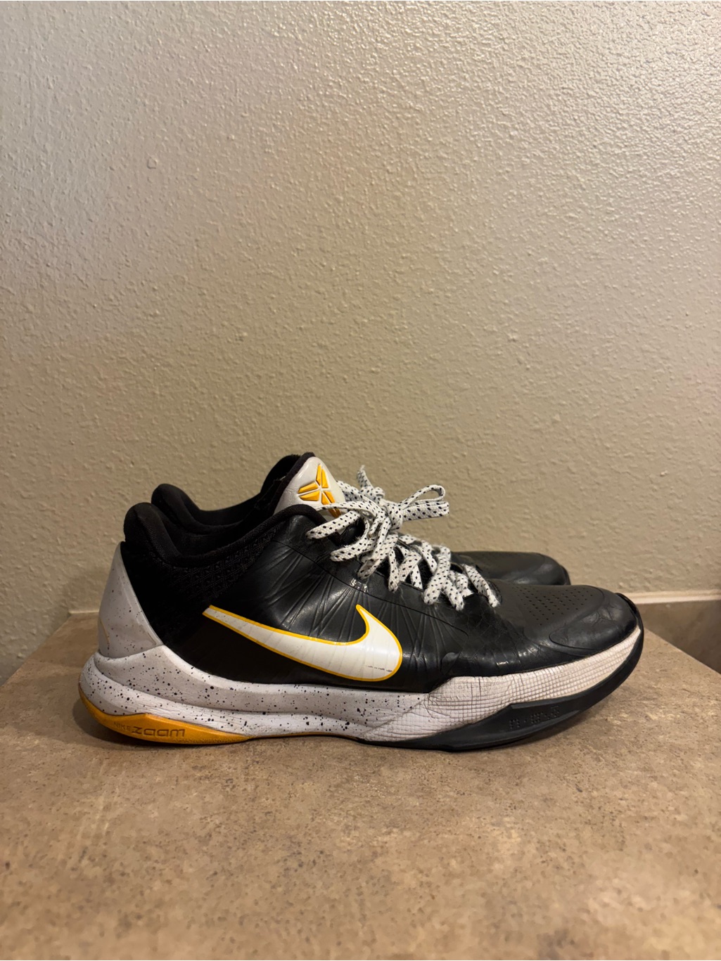 Kobe 5s